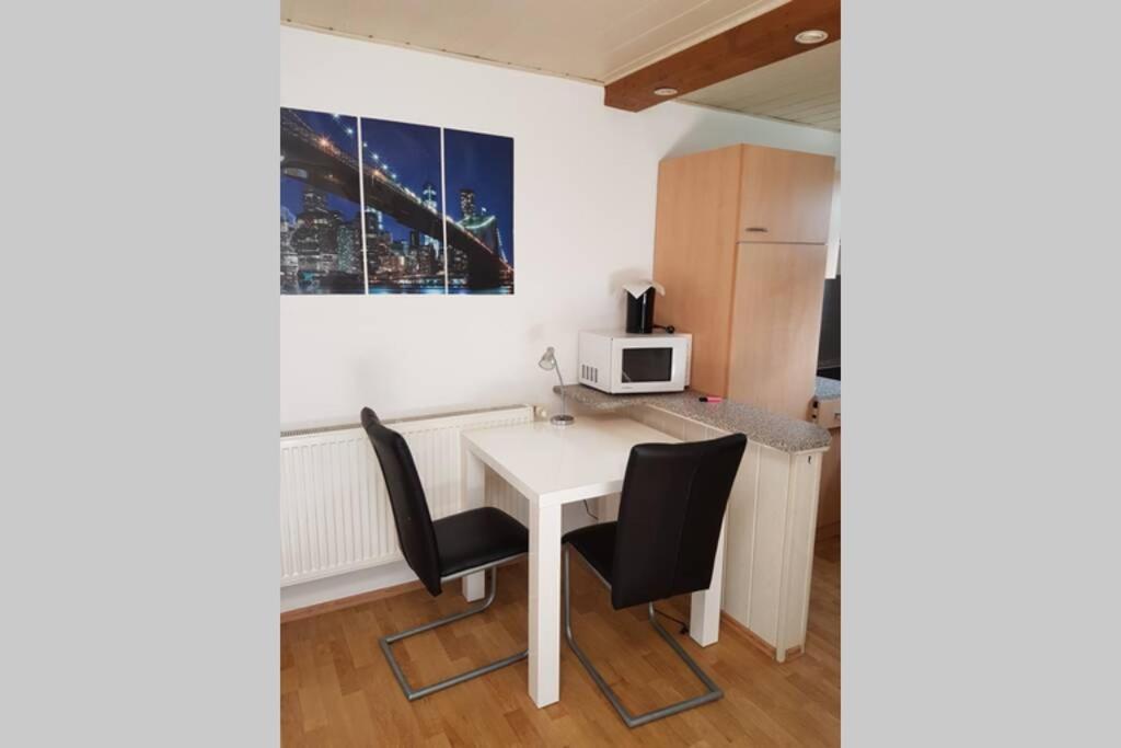 Schoene Wohnung In Karben - Rendel, Mit Freisitz ภายนอก รูปภาพ