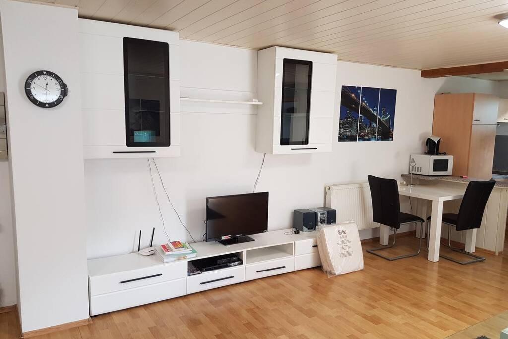 Schoene Wohnung In Karben - Rendel, Mit Freisitz ภายนอก รูปภาพ